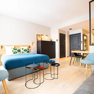Appartement Résidence Du Louvre, Paris