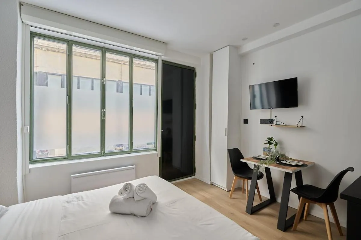 Charming Cosy Studio 2P - 12Th Arrondissement Paris France