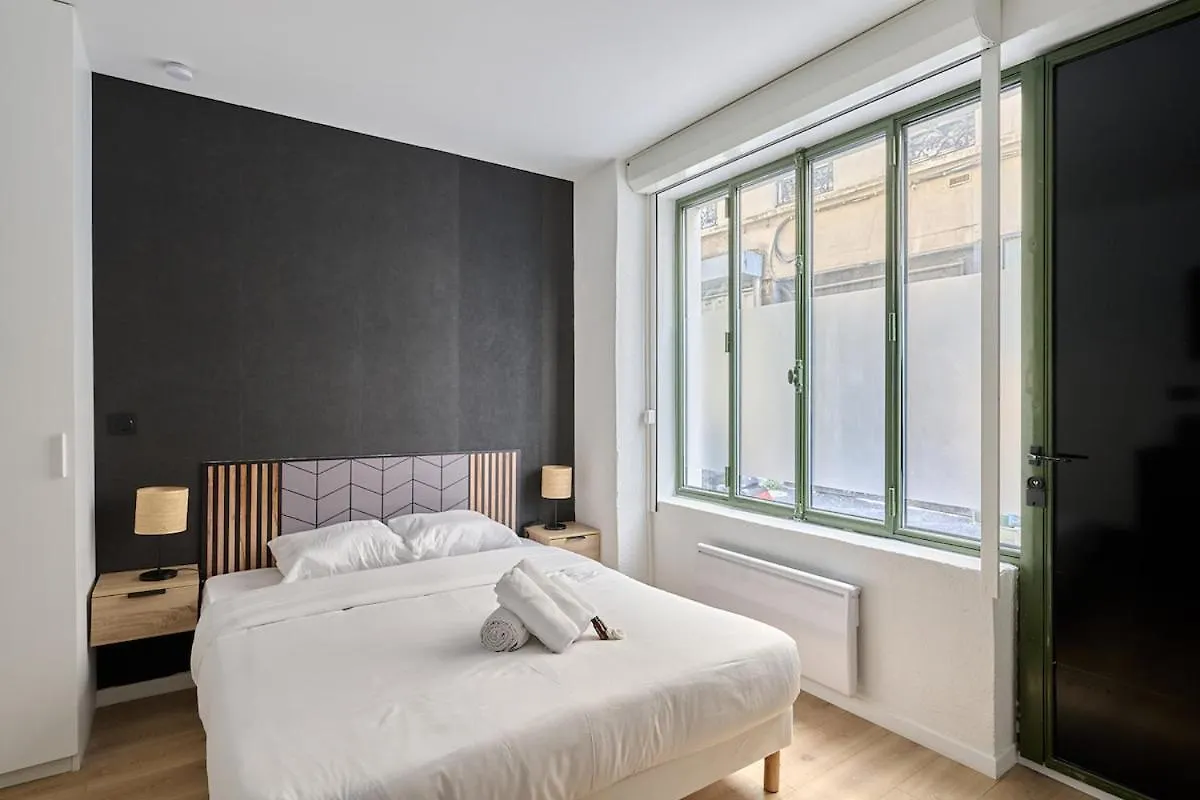Charming Cosy Studio 2P - 12Th Arrondissement contacts